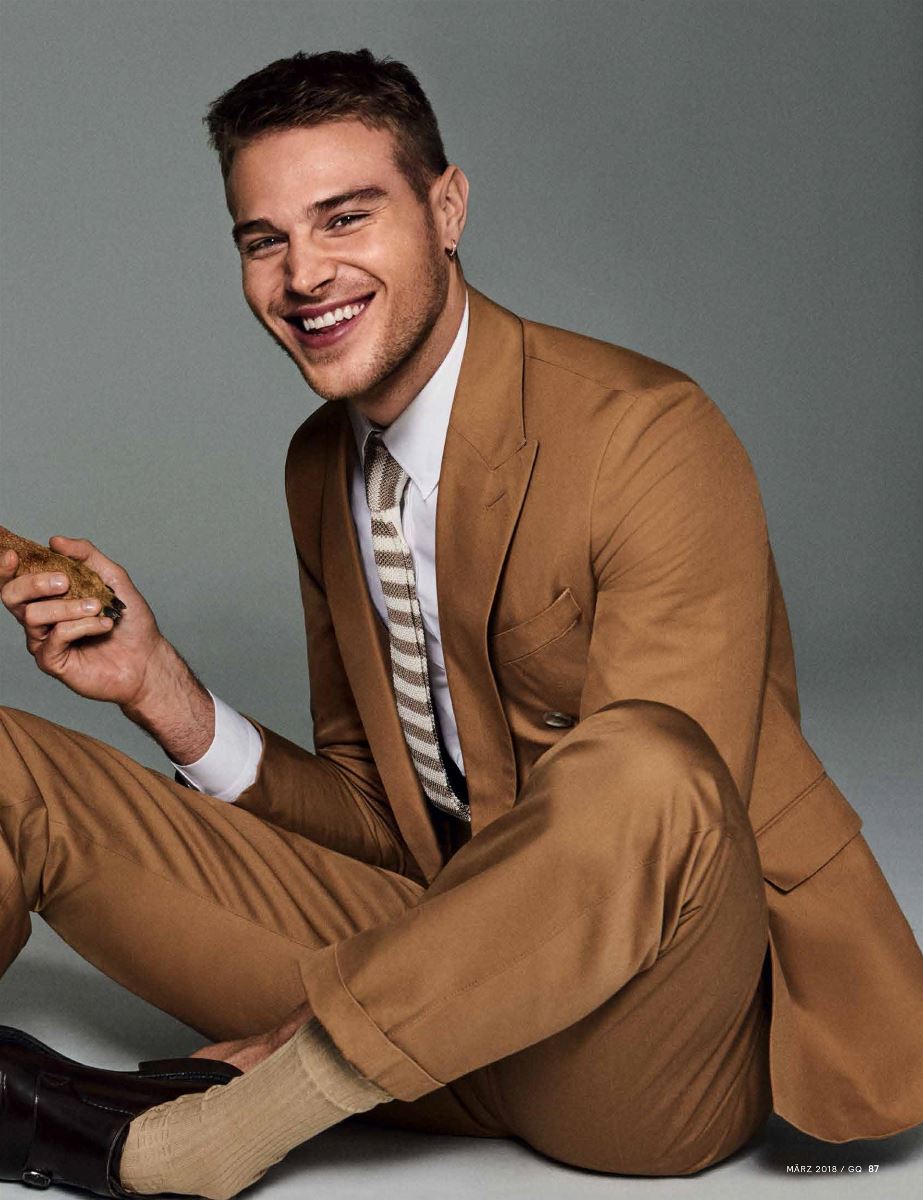 Matthew Noszka Model Superbe Connecting Fashion Talents Matthew noszka is an actor on the rise. matthew noszka model superbe
