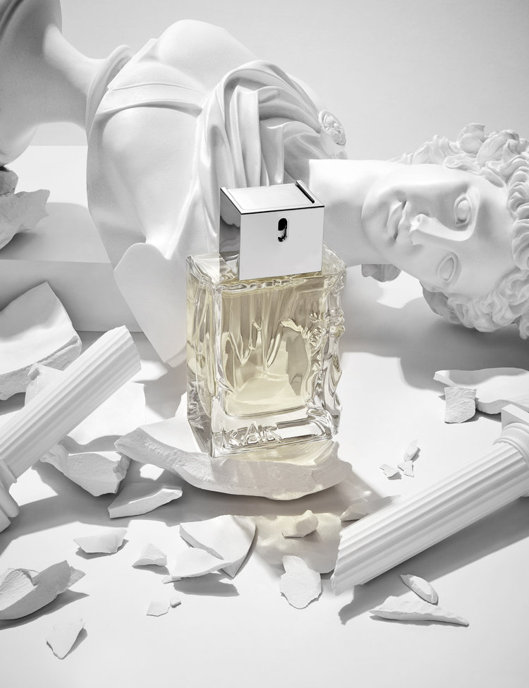 joshua caudwell,still life,fragrance,joshua caudwell joshua caudwell,still life,fragrance,joshua caudwell