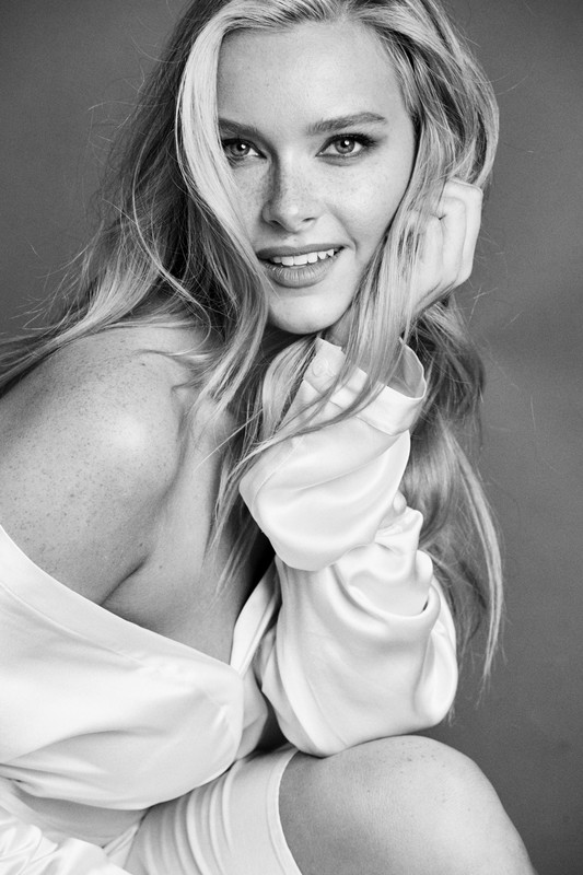 camille kostek camille kostek