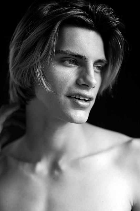 liam youngfoster,liam young foster,hadar pitchon liam youngfoster,liam young foster,hadar pitchon